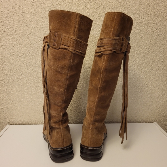 Söfft Tan-Brown Tassel Boots Size 6MW - Picture 9 of 13